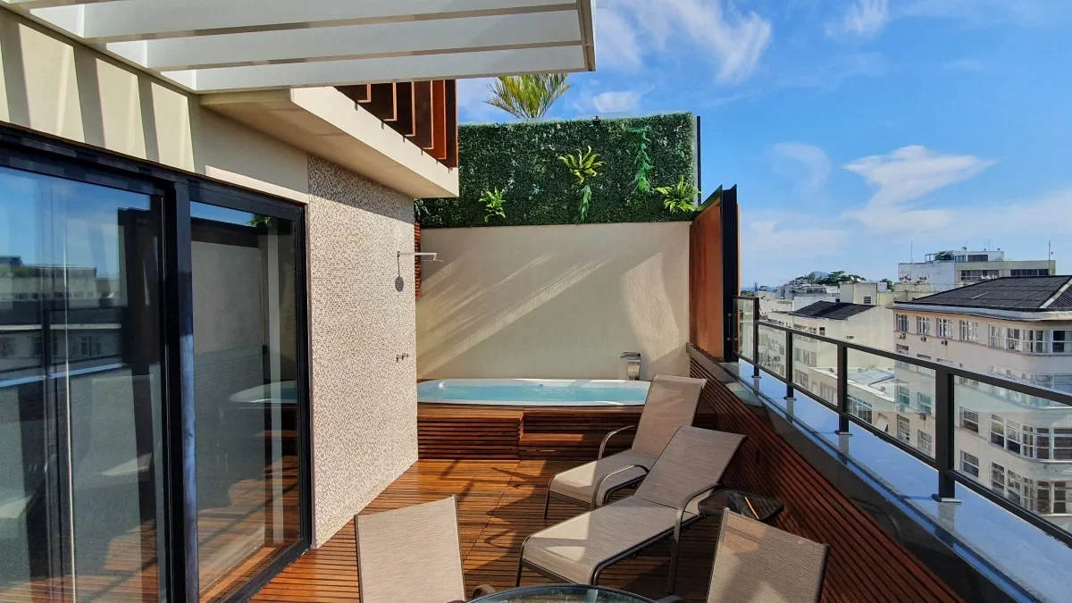 Luxury Penthouse for holiday rental and long term rental - terrace with pool